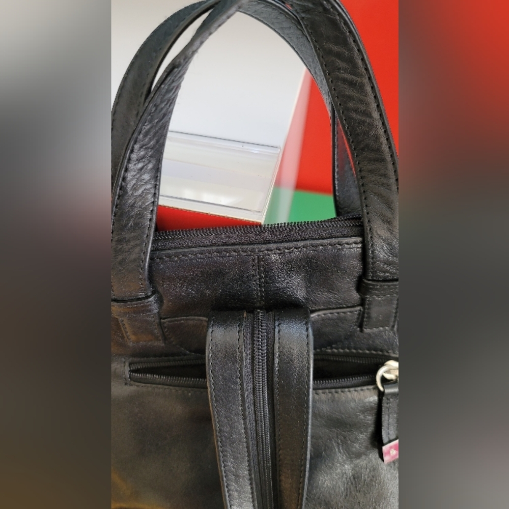 βοΈ OPALE ITALIAN DESIGN PURSE/BACKPACK βοΈ - Picture 6 of 13